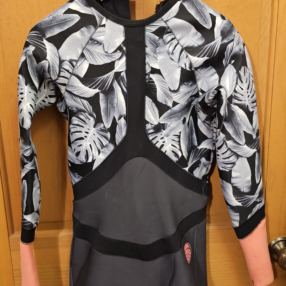 Rip Curl Women's Madi Black & White Coral Spring Wetsuit 1mm W10